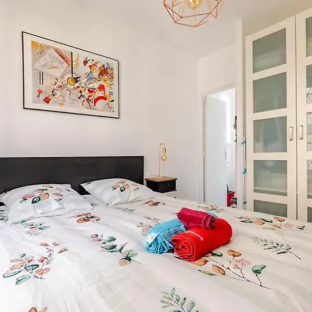 F2 Au Calme Au Coeur De 13 Apartment *
